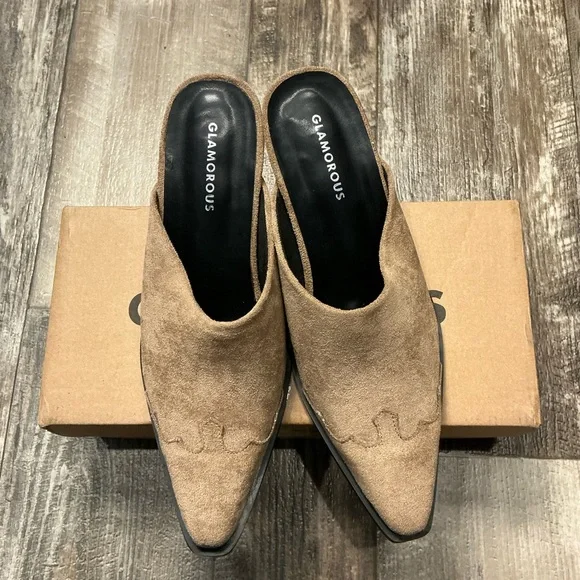 Glamorous Taupe Pointed Mule Heels Size 8 - Picture 15 of 16